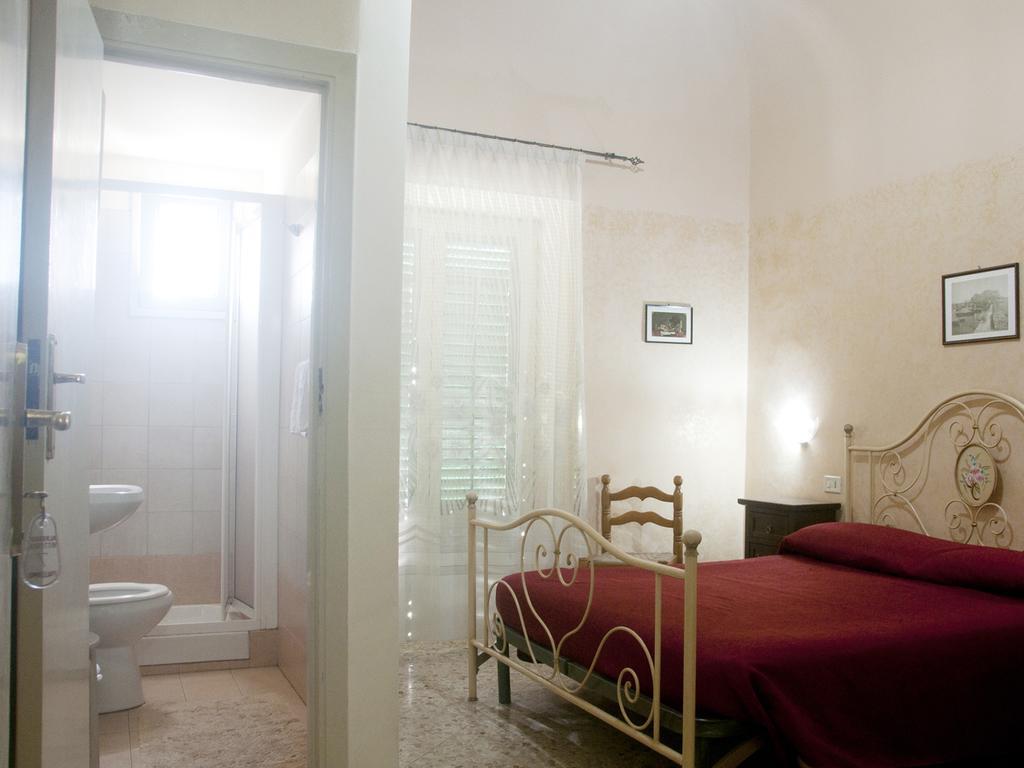 Affittacamere Vittoria Palermo Zimmer foto