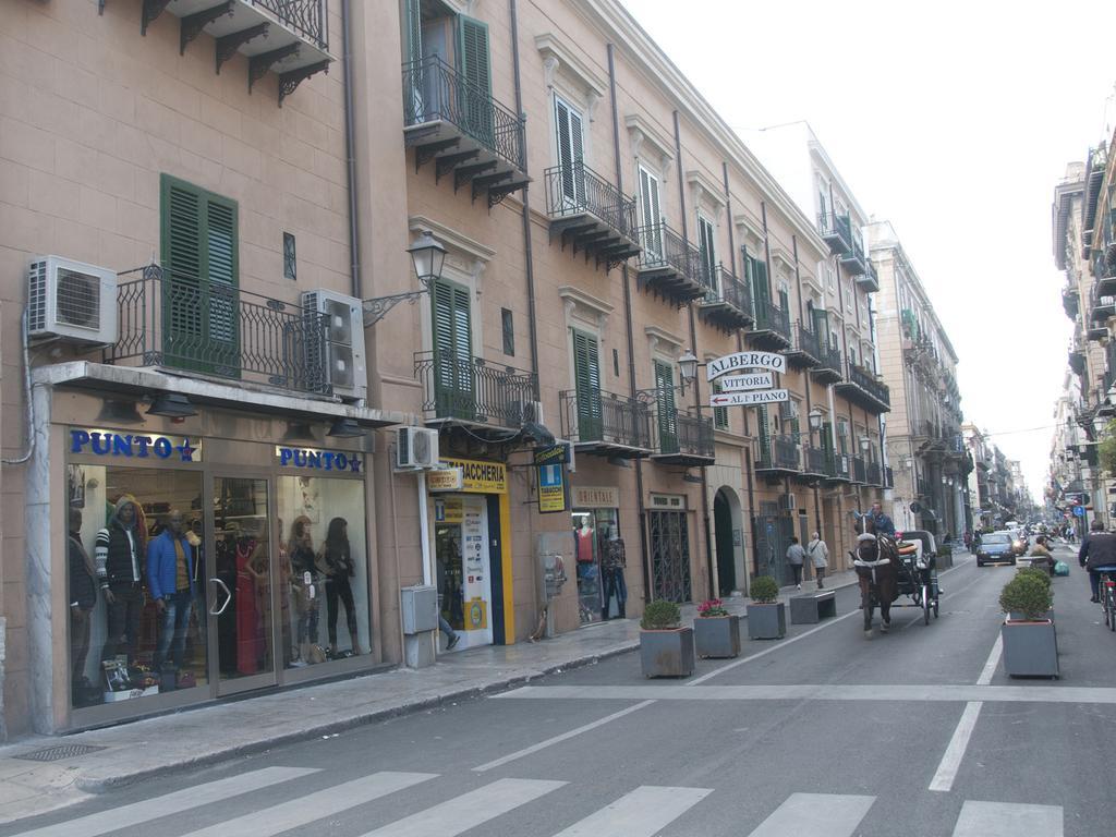 Affittacamere Vittoria Palermo Exterior foto